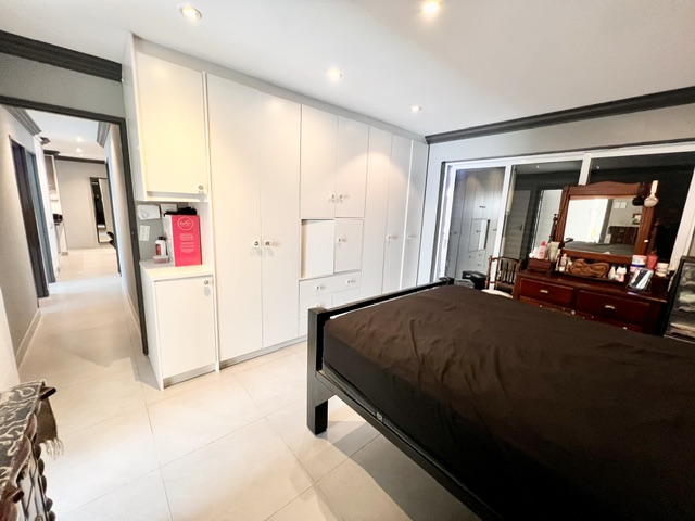 3 Bedroom Property for Sale in Plattekloof Glen Western Cape